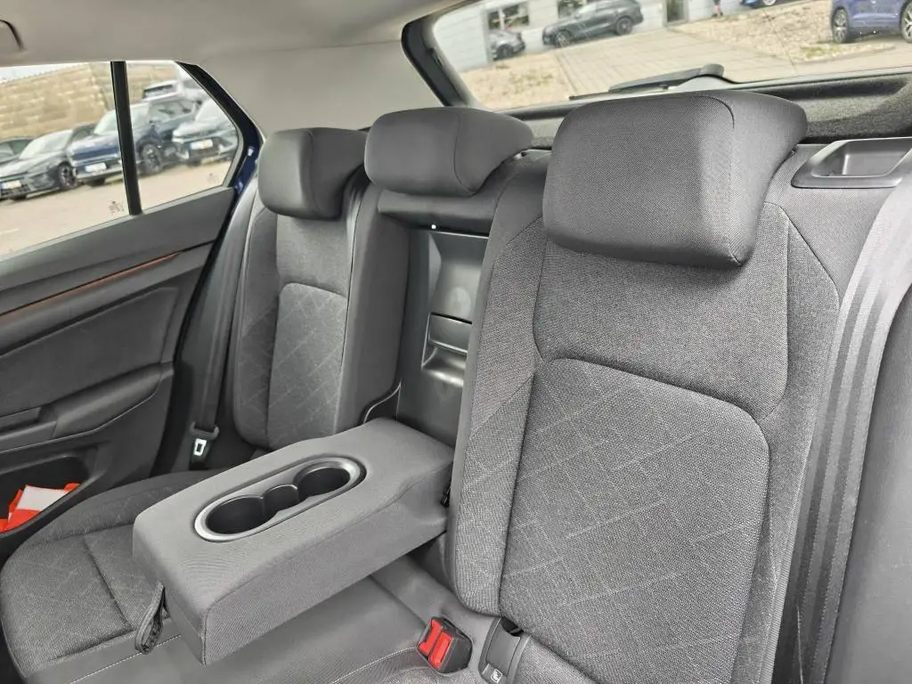 Volkswagen Golf Life 1,0TSi / 81kW
