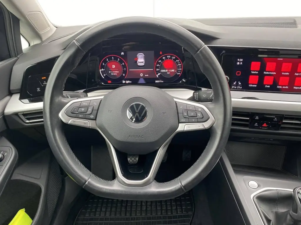 Volkswagen Golf Life 1,0TSi / 81kW