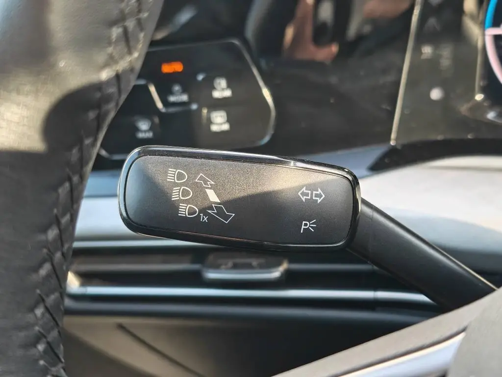 Volkswagen Golf Life 1,0TSi / 81kW