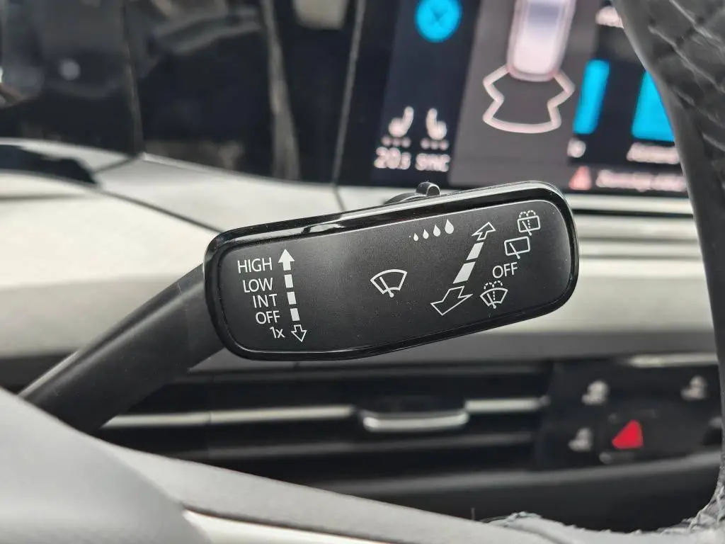 Volkswagen Golf Life 1,0TSi / 81kW