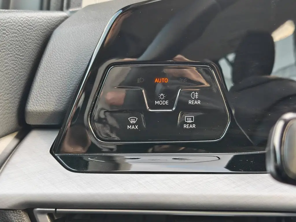 Volkswagen Golf Life 1,0TSi / 81kW