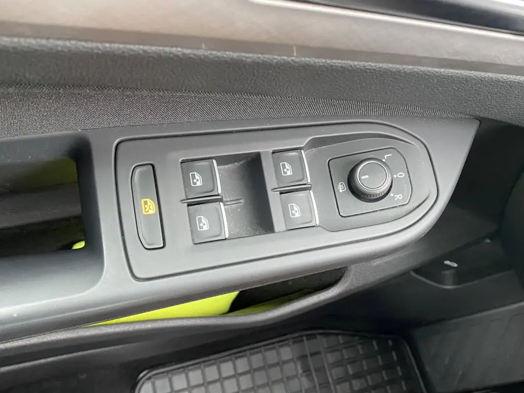Volkswagen Golf Life 1,0TSi / 81kW