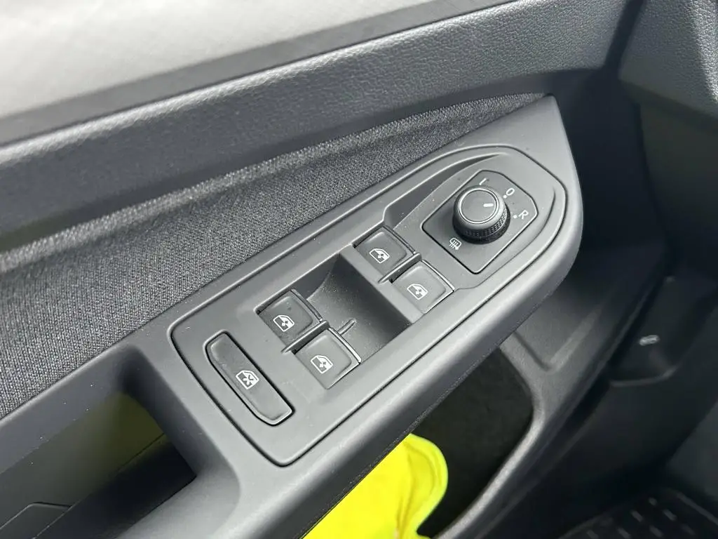 Volkswagen Golf Life 1,0TSi / 81kW