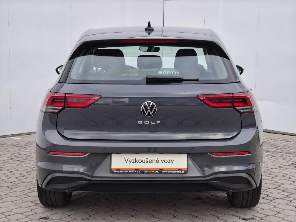 Volkswagen Golf Life 1,0TSi / 81kW