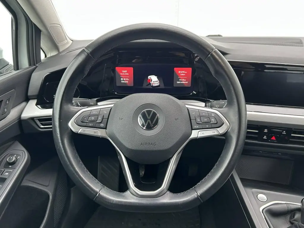 Volkswagen Golf Life 1,5TSi / 96kW