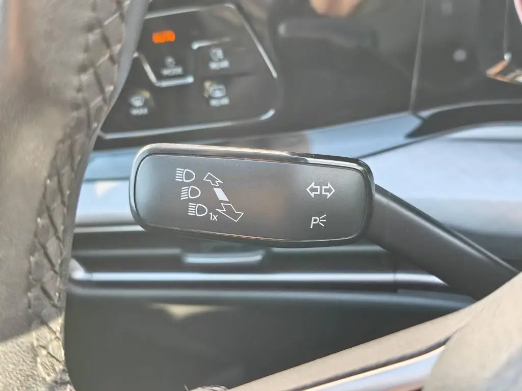 Volkswagen Golf Life 1,5TSi / 96kW