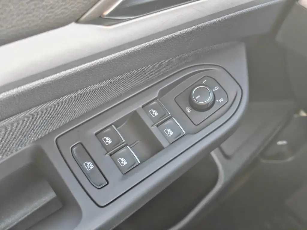 Volkswagen Golf Life 1,5TSi / 96kW