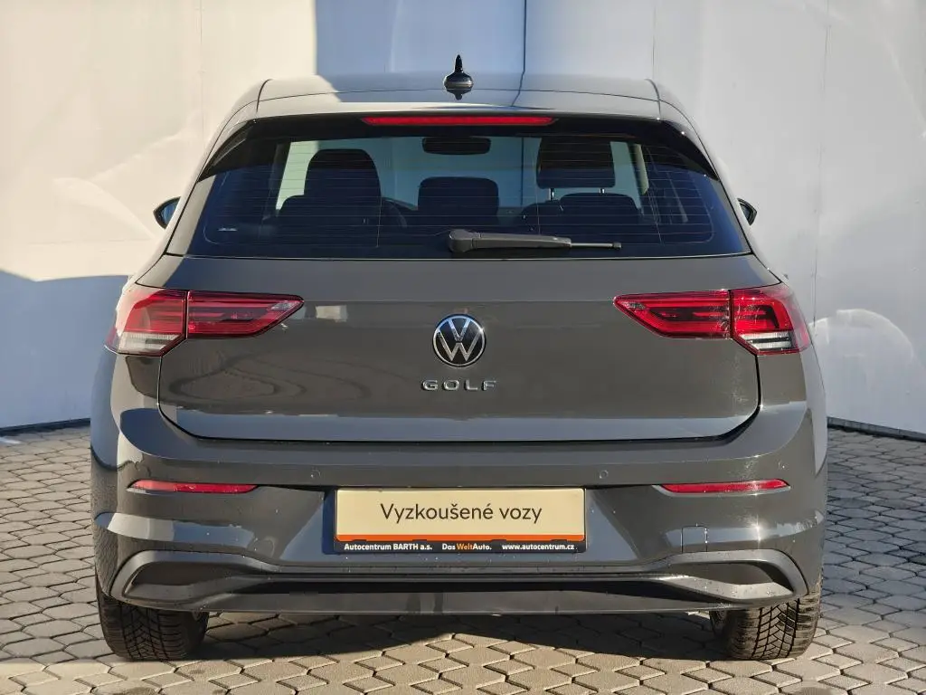 Volkswagen Golf Life 1,5TSi / 96kW