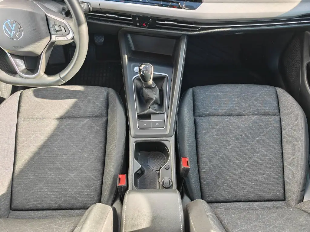 Volkswagen Golf Life 6G 1,5TSi / 96kW