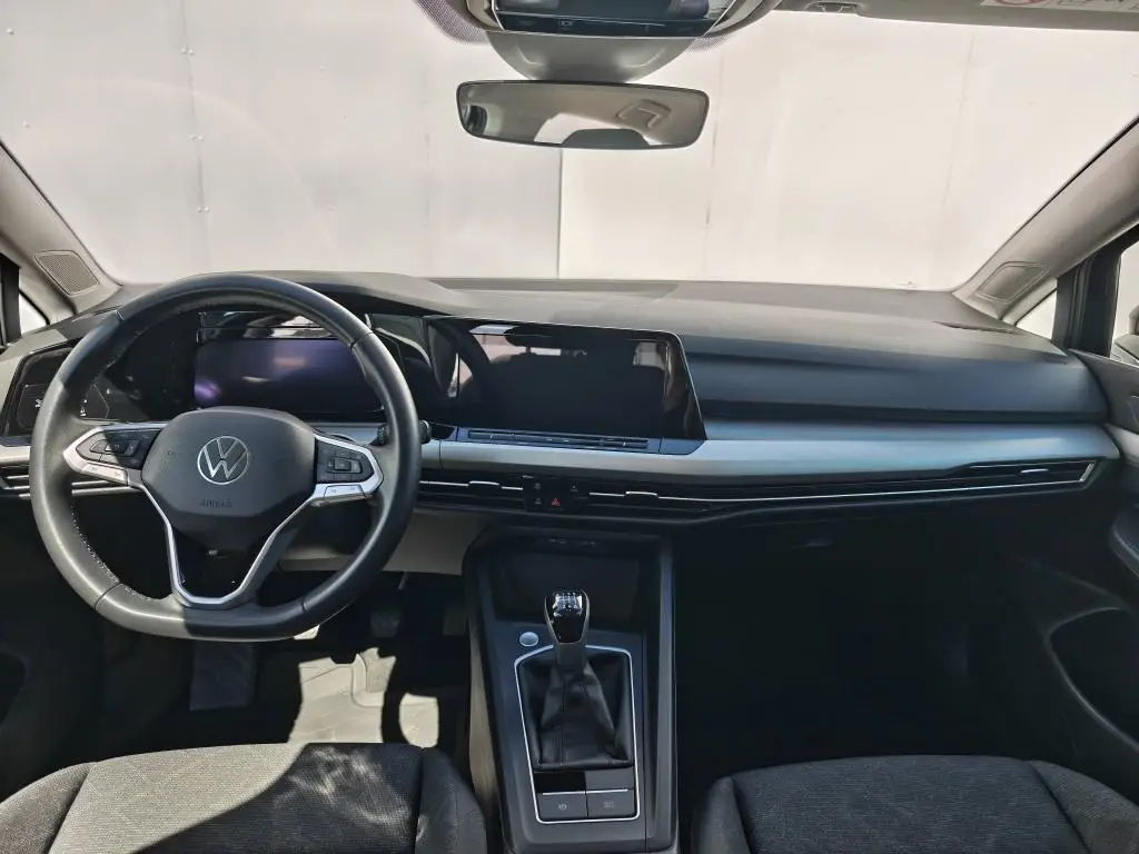 Volkswagen Golf Life 6G 1,5TSi / 96kW