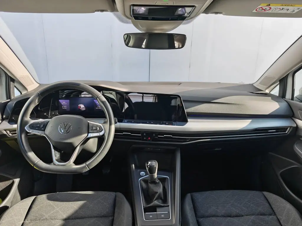 Volkswagen Golf Life 6G 1,5TSi / 96kW