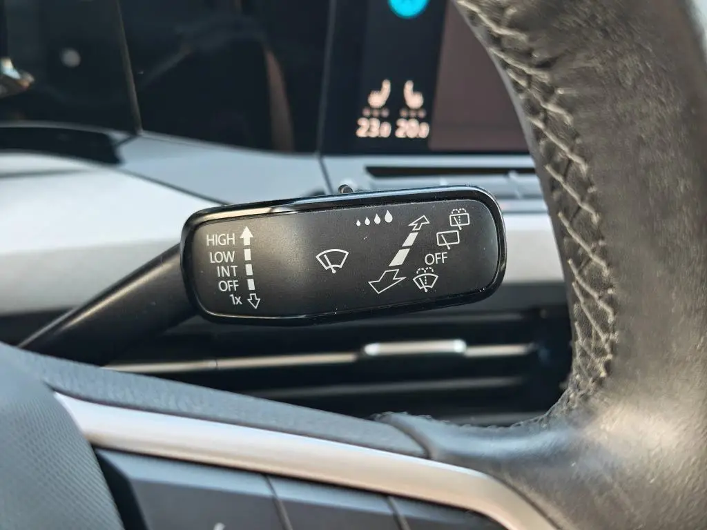 Volkswagen Golf Life 6G 1,5TSi / 96kW