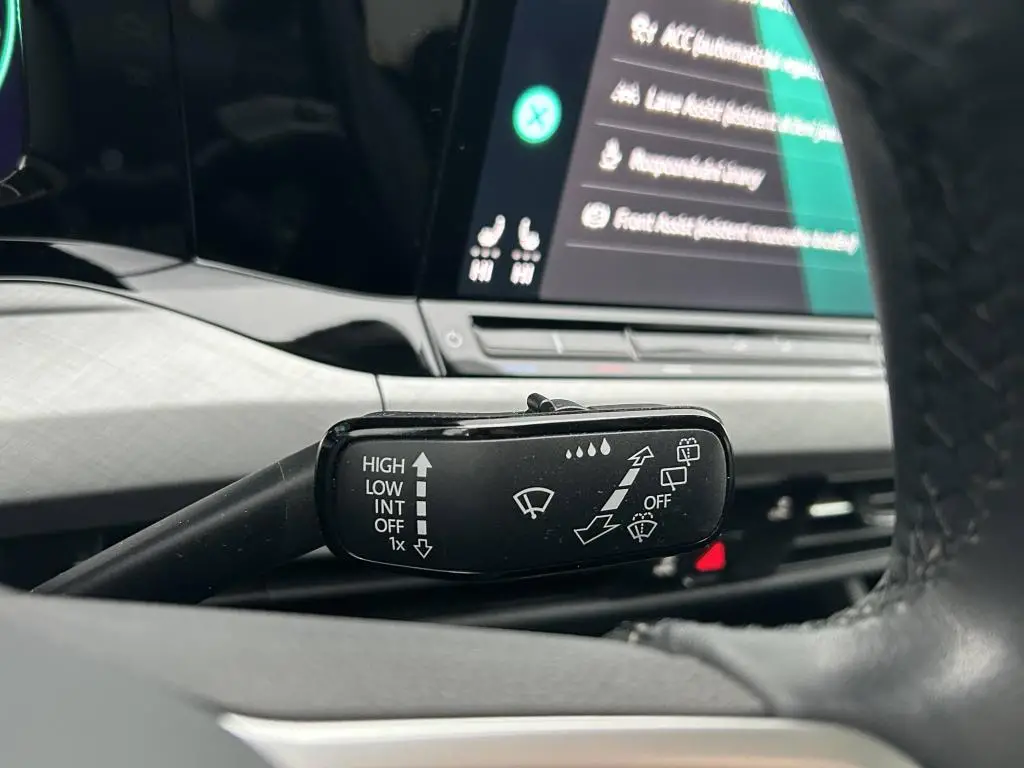 Volkswagen Golf Life 6G 1,5TSi / 96kW