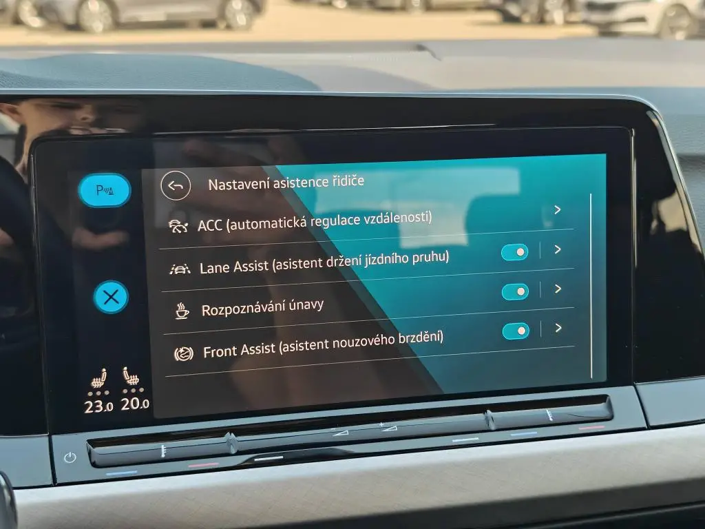 Volkswagen Golf Life 6G 1,5TSi / 96kW