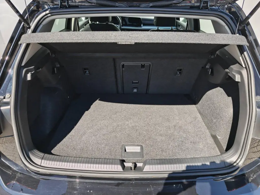 Volkswagen Golf Life 6G 1,5TSi / 96kW