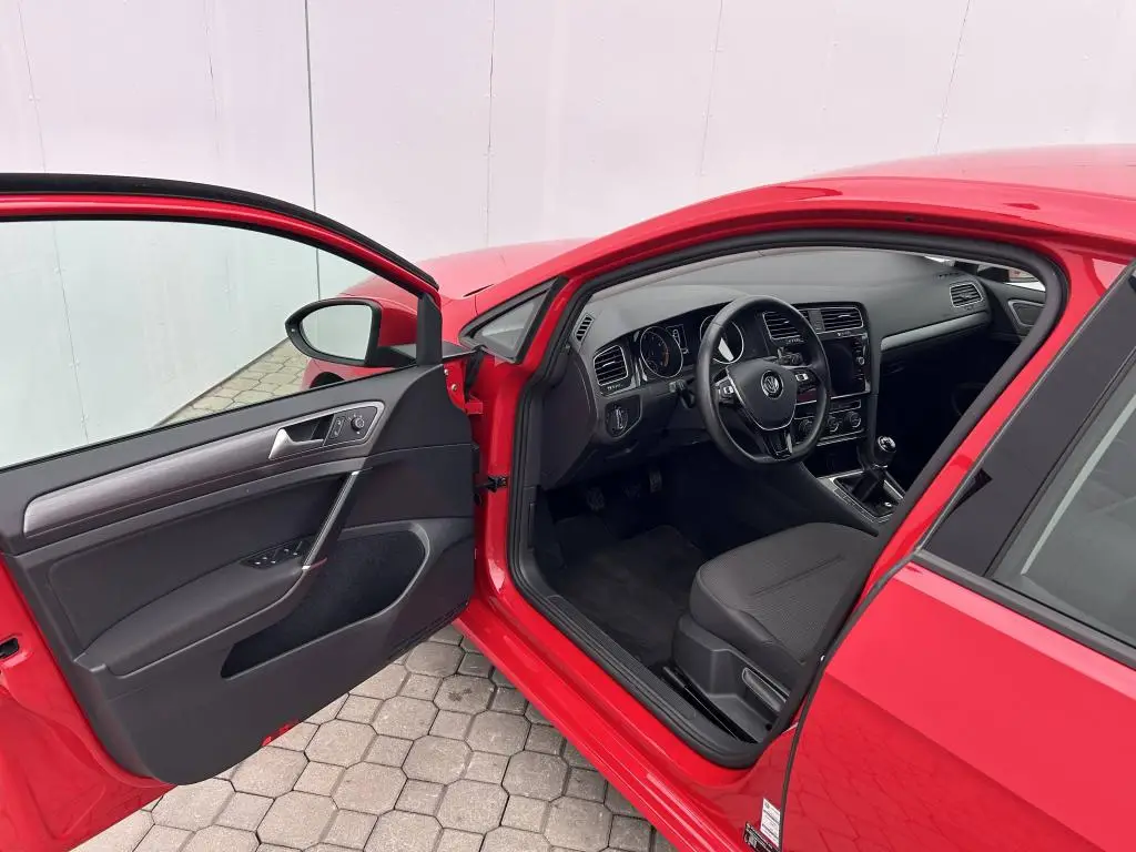 Volkswagen Golf Maraton Edition 1,0TSi / 81kW