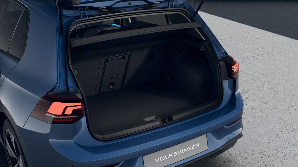 Volkswagen Golf People 6G 1,5TSI / 110kW
