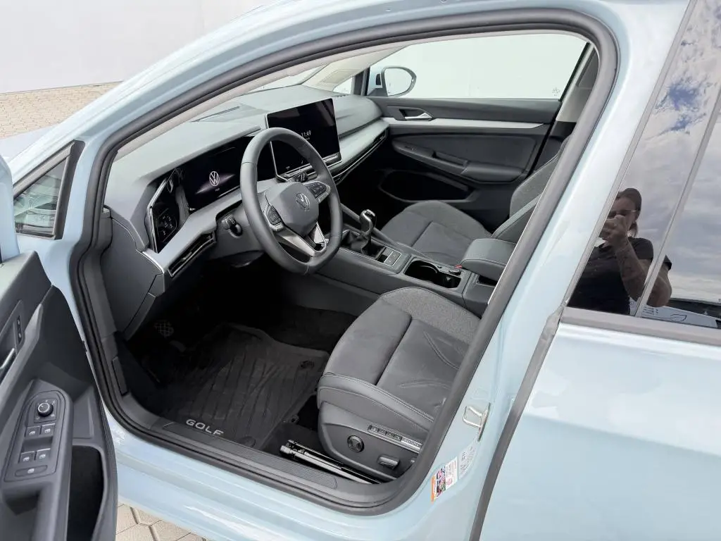 Volkswagen Golf People 6G 1,5TSI / 110kW
