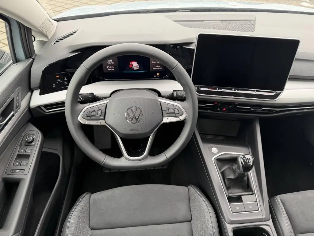 Volkswagen Golf People 6G 1,5TSI / 110kW