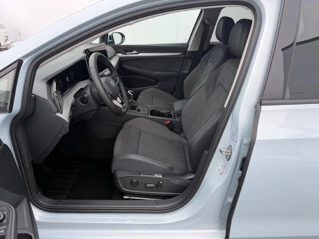 Volkswagen Golf People 6G 1,5TSI / 110kW