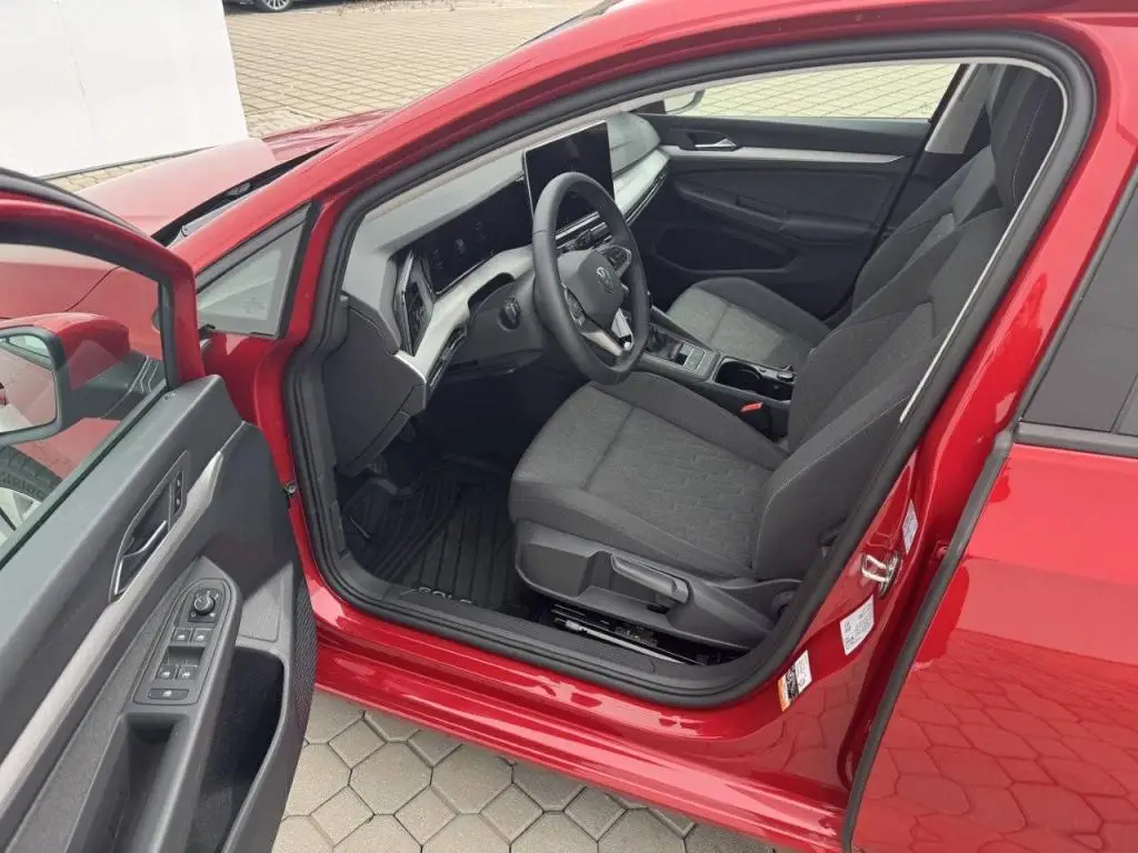Volkswagen Golf People 6G 1,5TSI / 110kW
