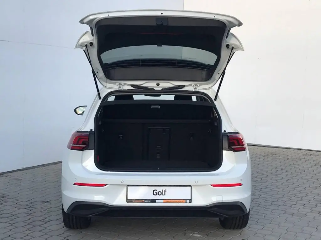 Volkswagen Golf People 6G 1,5TSI / 110kW
