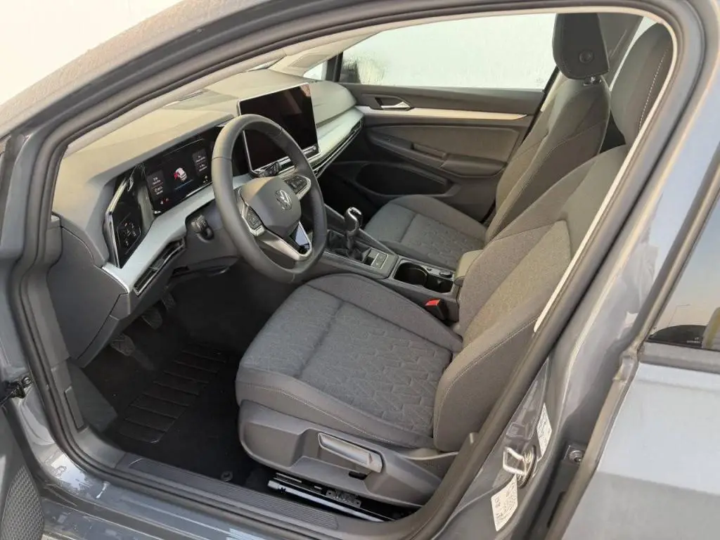 Volkswagen Golf People 6G 1,5TSI / 110kW