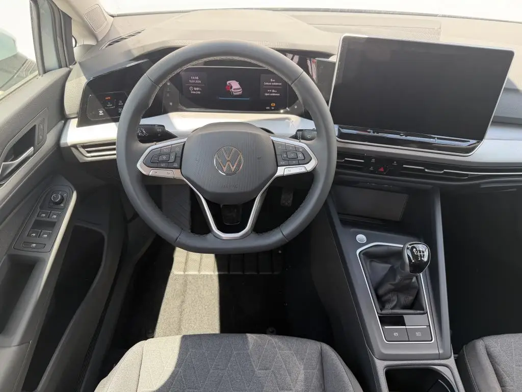 Volkswagen Golf People 6G 1,5TSI / 85kW