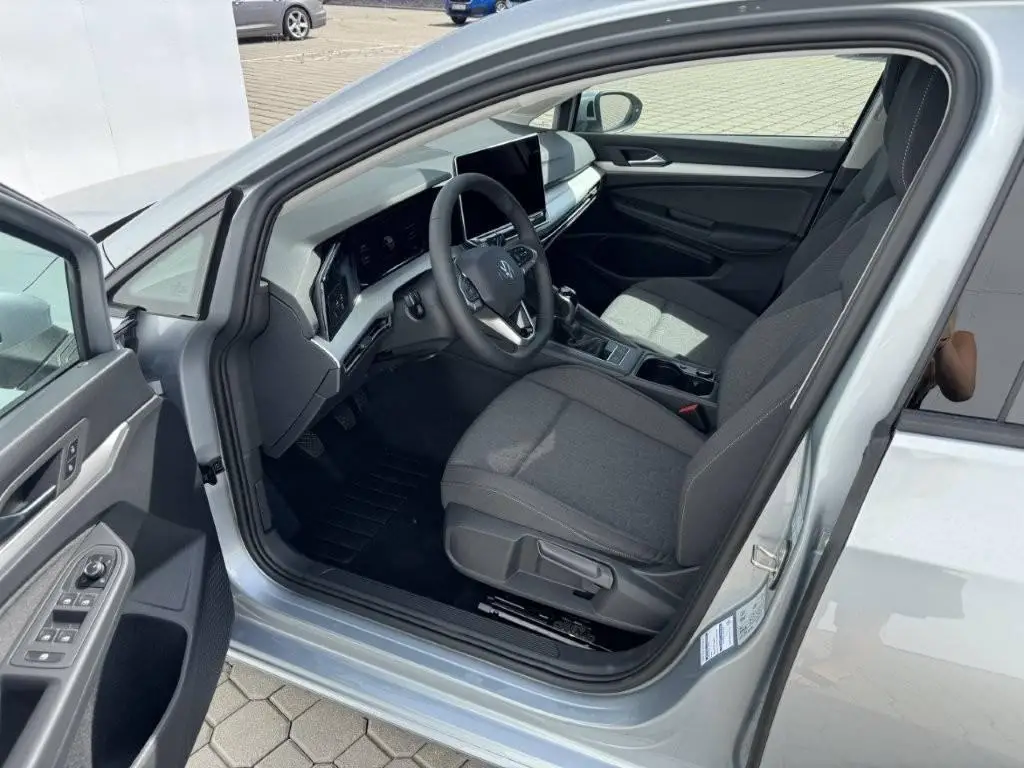 Volkswagen Golf People 6G 1,5TSI / 85kW