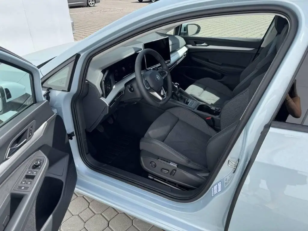 Volkswagen Golf People 6G 1,5TSI / 85kW