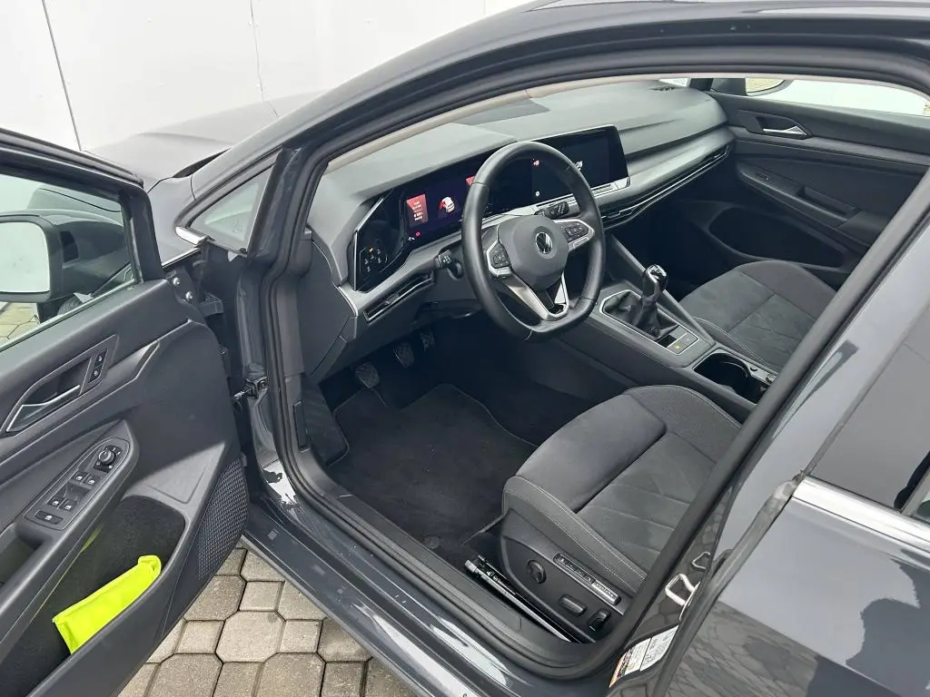 Volkswagen Golf Style 1,5TSi / 96kW