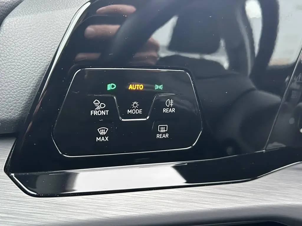 Volkswagen Golf Style 1,5TSi / 96kW