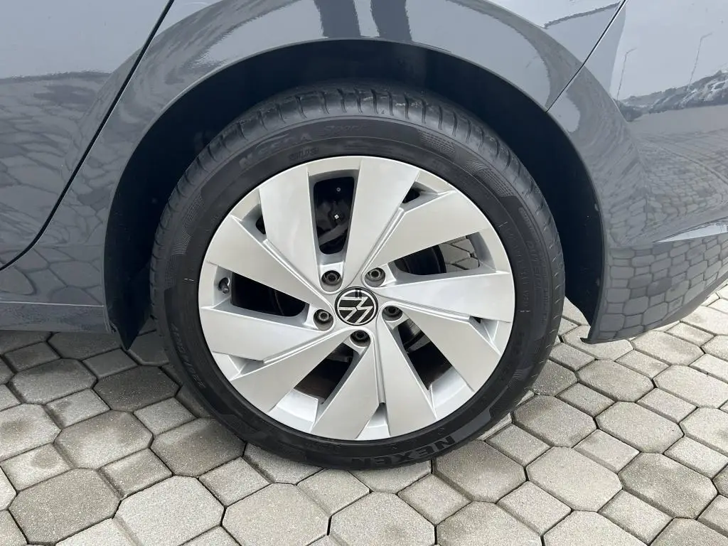 Volkswagen Golf Style 1,5TSi / 96kW