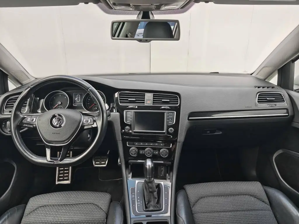 Volkswagen Golf Variant Highline DSG 1,6 / 81kW