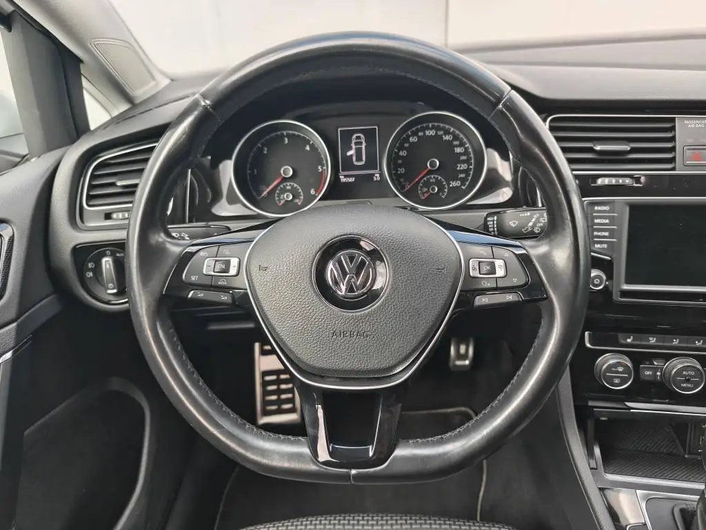 Volkswagen Golf Variant Highline DSG 1,6 / 81kW