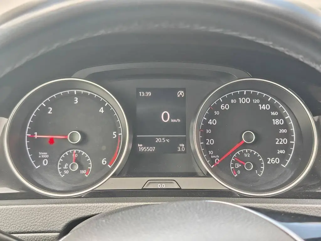 Volkswagen Golf Variant Highline DSG 1,6 / 81kW