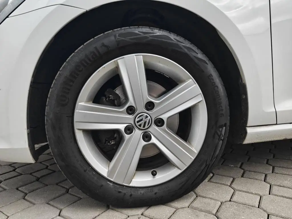 Volkswagen Golf Variant Highline DSG 1,6 / 81kW