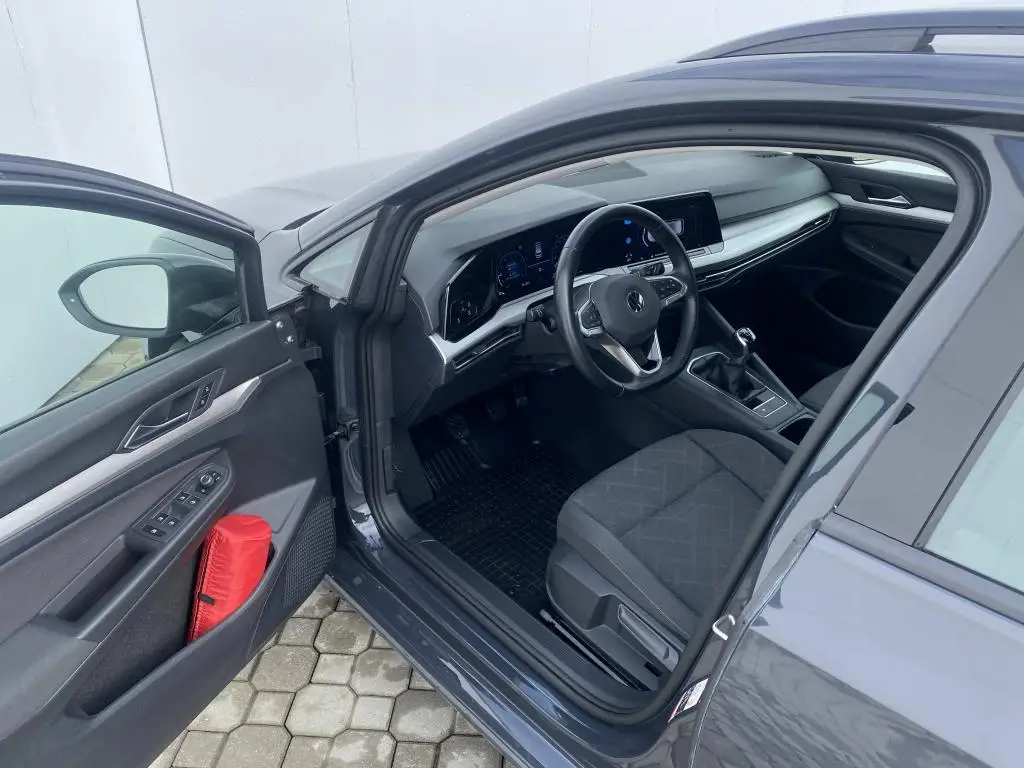 Volkswagen Golf Variant Life 6G 1,0TSi / 81kW