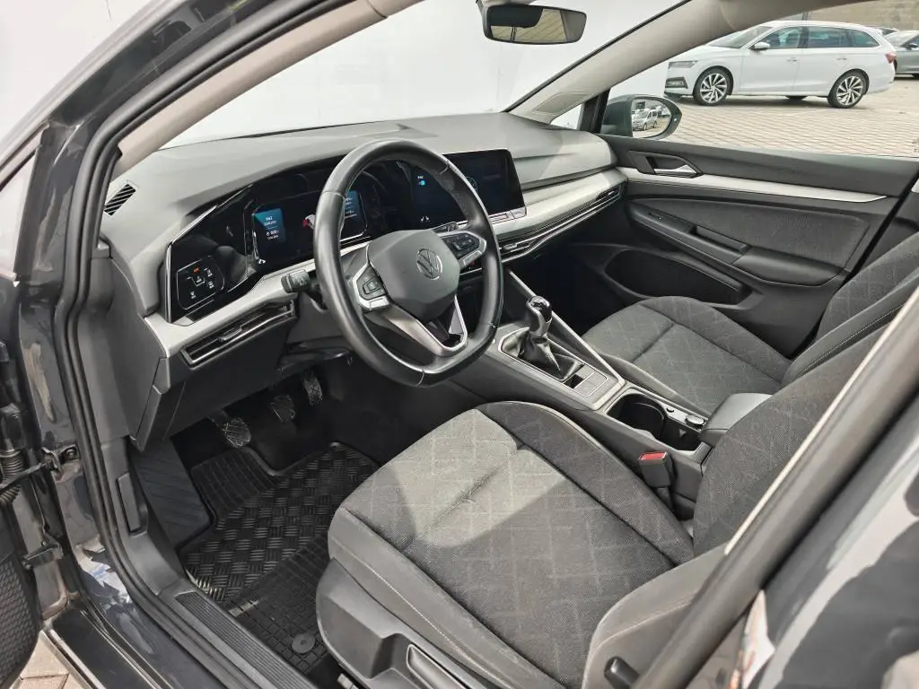 Volkswagen Golf Variant Life 6G 1,0TSi / 81kW