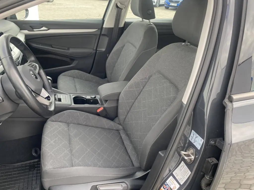 Volkswagen Golf Variant Life 6G 1,0TSi / 81kW