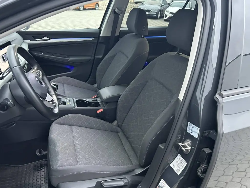 Volkswagen Golf Variant Life 6G 1,0TSi / 81kW