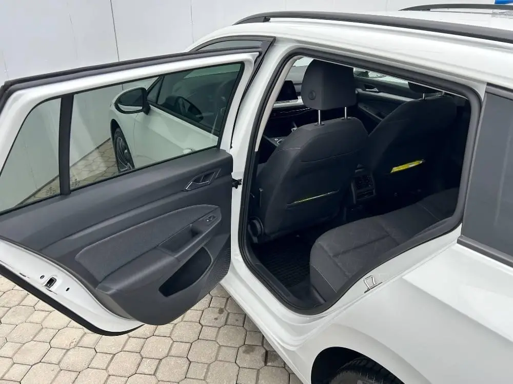Volkswagen Golf Variant Life 6G 1,0TSi / 81kW