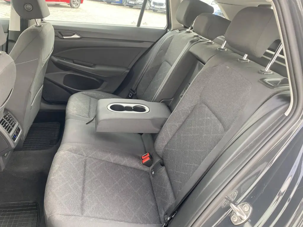 Volkswagen Golf Variant Life 6G 1,0TSi / 81kW