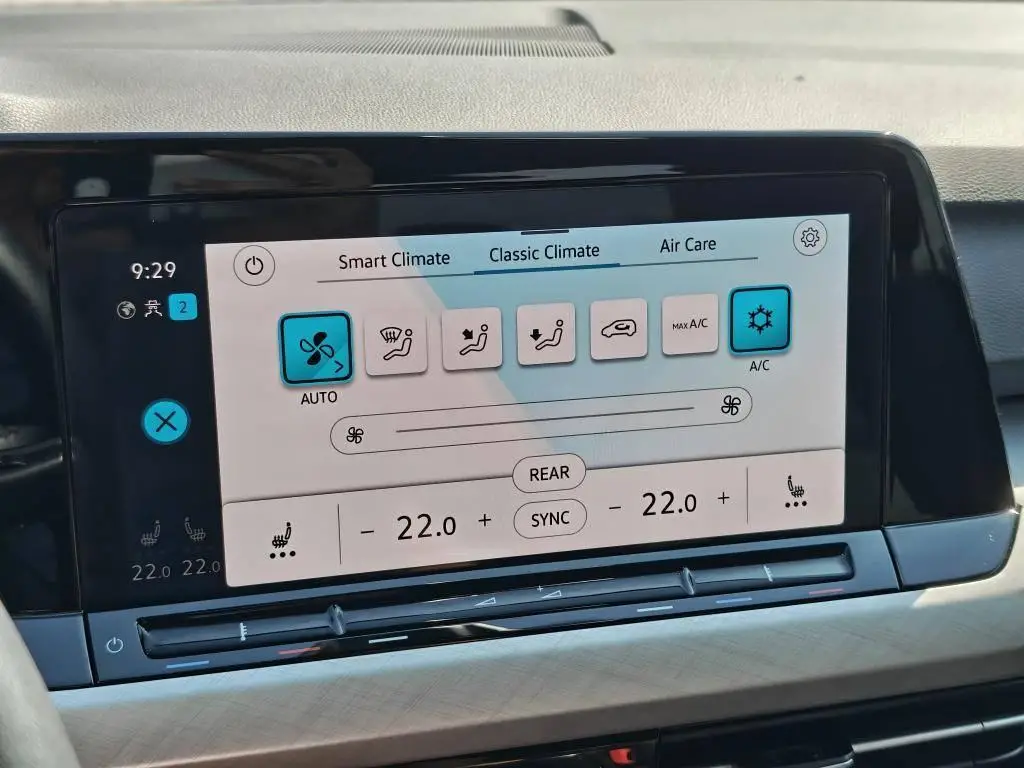 Volkswagen Golf Variant Life 6G 1,0TSi / 81kW