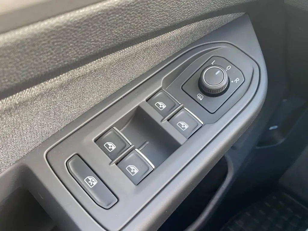 Volkswagen Golf Variant Life 6G 1,0TSi / 81kW