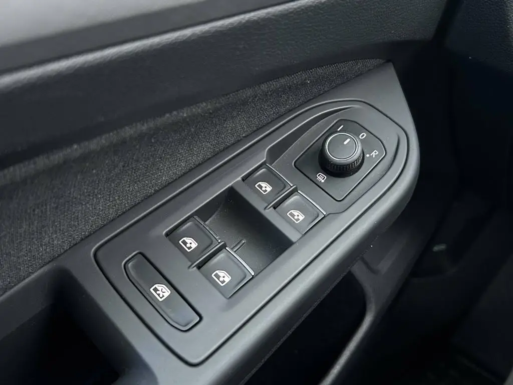 Volkswagen Golf Variant Life 6G 1,0TSi / 81kW