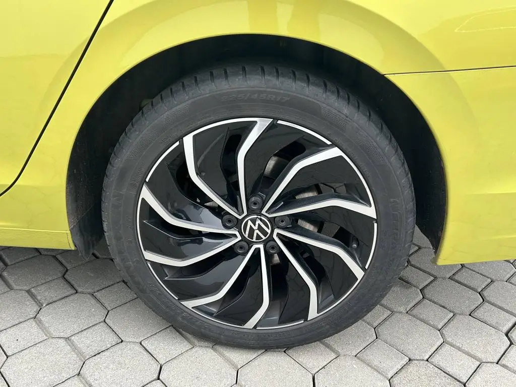 Volkswagen Golf Variant Life 6G 1,0TSi / 81kW