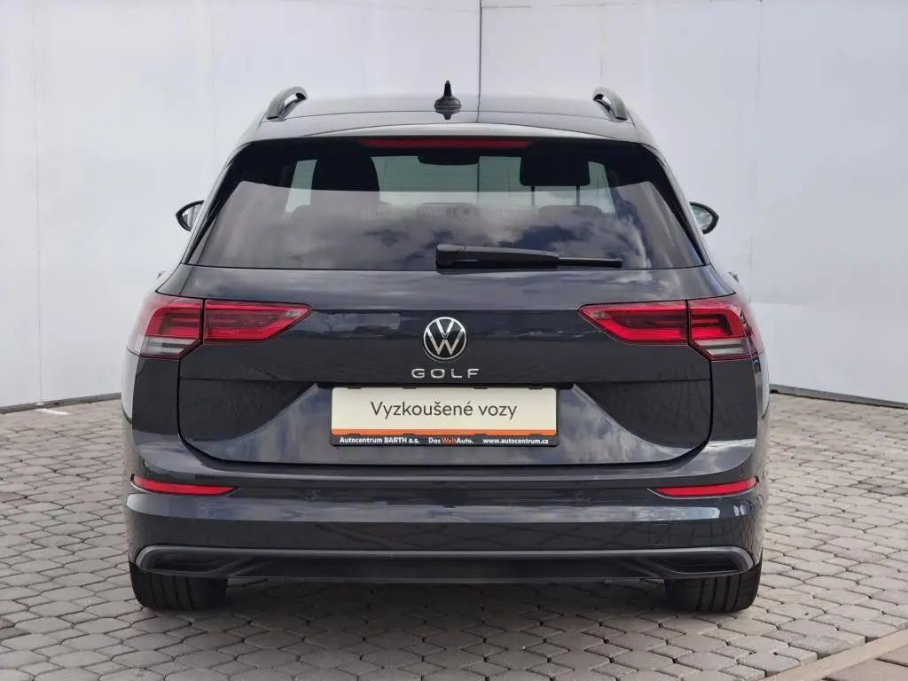 Volkswagen Golf Variant Life 6G 1,0TSi / 81kW