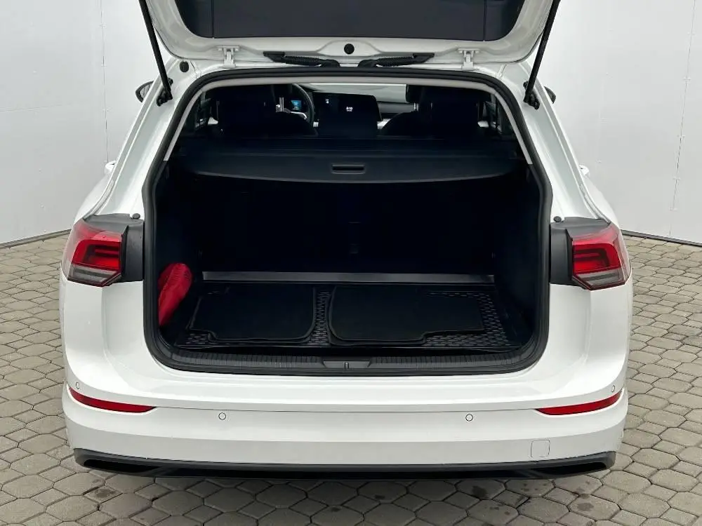Volkswagen Golf Variant Life 6G 1,0TSi / 81kW