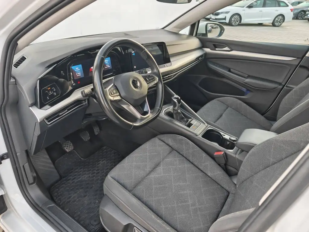Volkswagen Golf Variant Life 6G 1,5TSi / 96kW